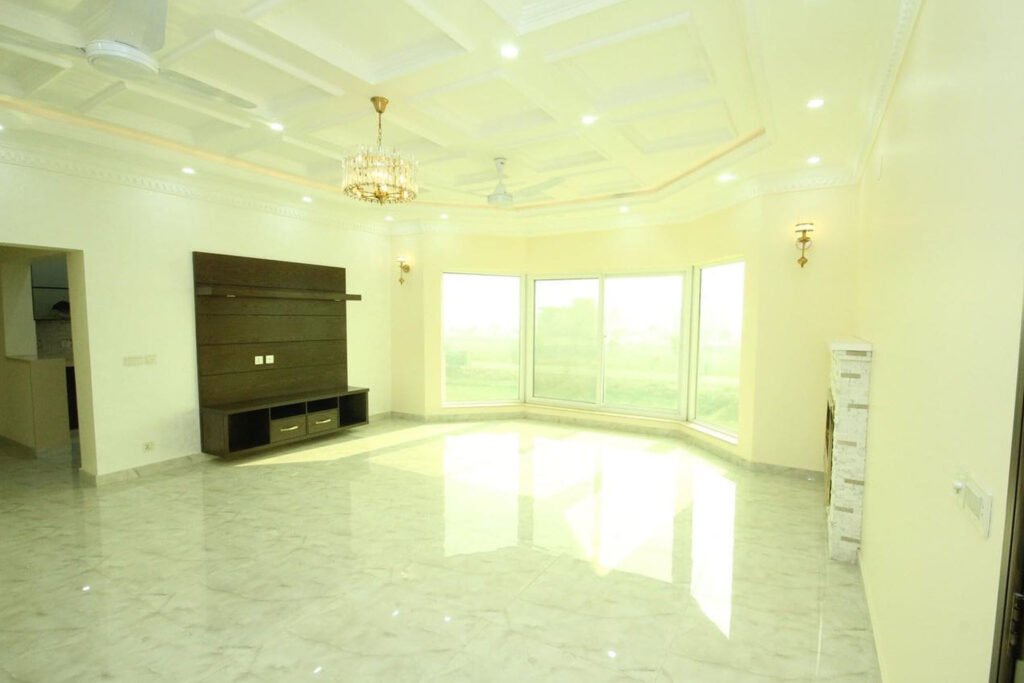 2 Kanal DHA Lahore, Phase 7,T-Block, Pakistan4